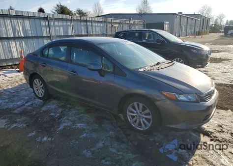 2012 Honda Civic Lx z USA, uszkodzony, nr VIN 19XFB2F52CE335274